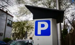 Parking Katowice PKP: Gdzie parkować tanio i bezpiecznie? Porównanie
