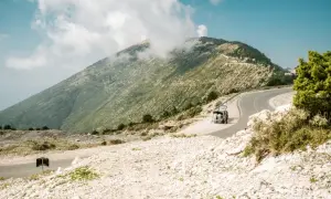 Albania bezpieczna? Prawda o drogach, zdrowiu i przestępczości
