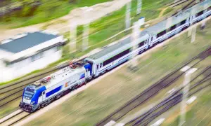 Zwrot biletu PKP: Kiedy 100% zwrotu? Poznaj zasady!