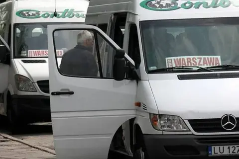 Contbus Lublin-Warszawa: Gdzie dokładnie odjeżdża? Uniknij pomyłki!