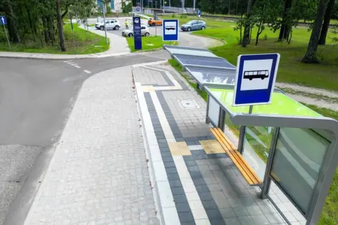 Cyfrobus: Gdzie odjeżdża? Jak znaleźć każdy przystanek w Polsce?