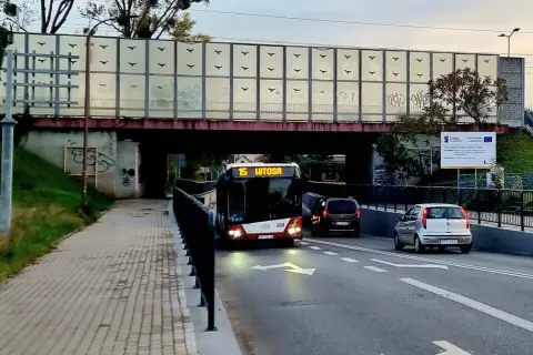 Marcel Jasło: Gdzie odjeżdża bus? Przystanek Metzgera i rozkład