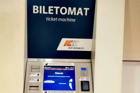 Kup bilet PKP bez stresu! Online, aplikacja, biletomat, kasa