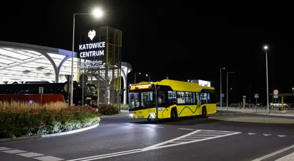Autobus Katowice-Kraków: Sądowa 5! Uniknij pomyłki z dworcem