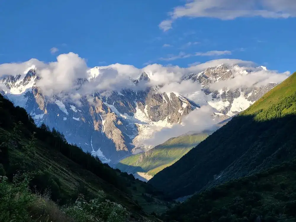 trekking w g&oacute;rach Swanetii Gruzja