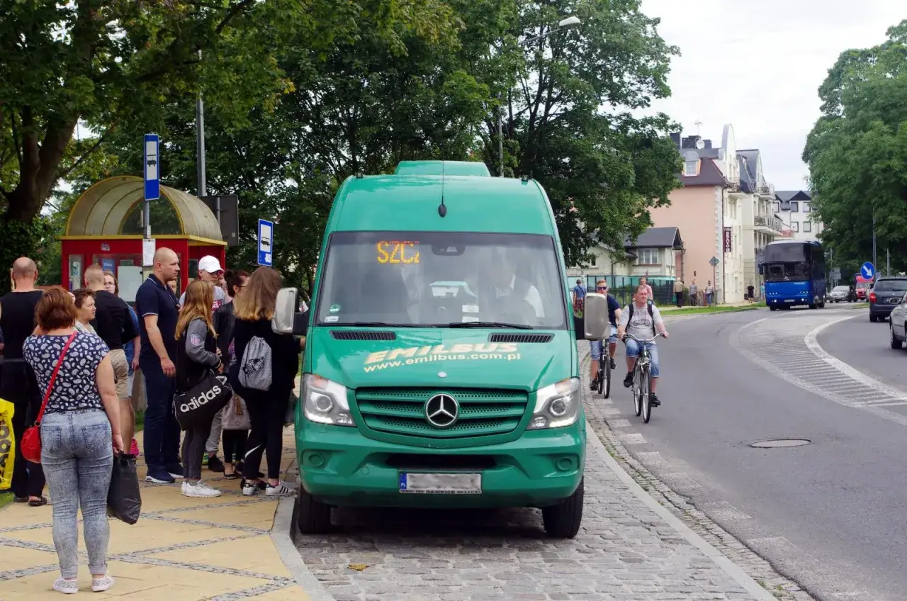 Autobusy Dziwnów Kamień Pomorski Międzyzdroje
